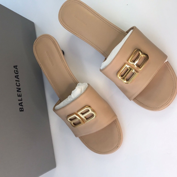 - New 💯 Authentic BalenciagaBb Logo Plaque Heeled Mules - Picture 12 of 14